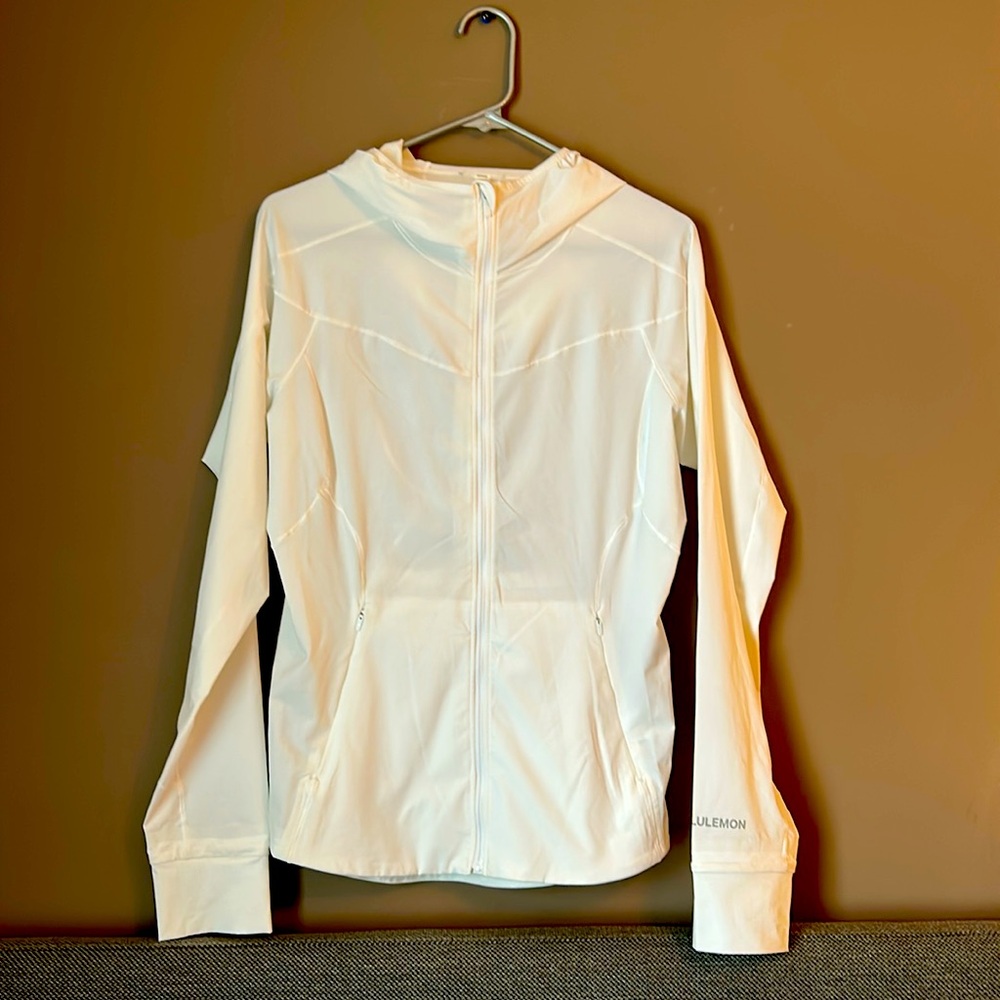 Lululemon Mist Over Windbreaker Size 8